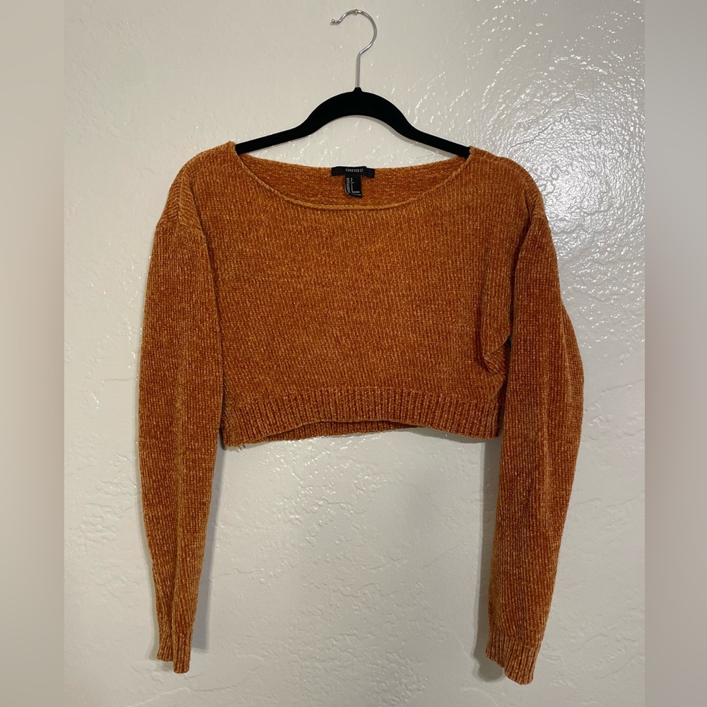 Cropped cozy sweater